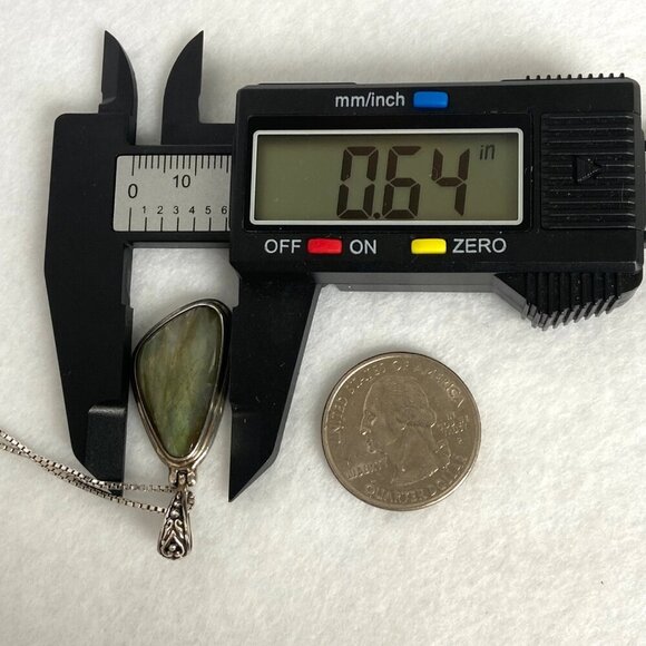 Sterling Silver 925 Bezel Set Labradorite Pendant Necklace 18.5" Box Chain - Picture 16 of 16